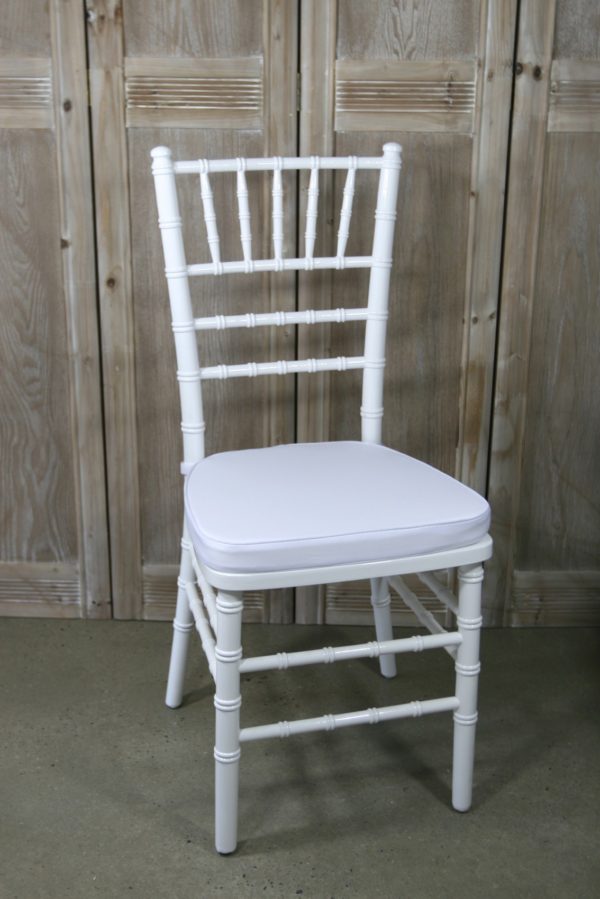 White Chaiavri Chair